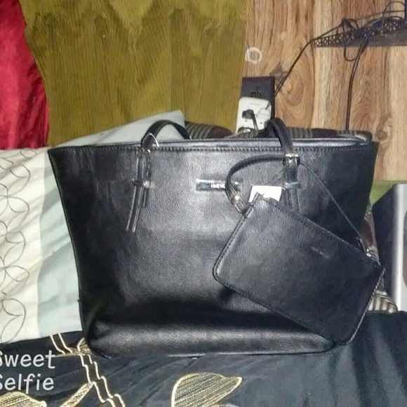 Nine West purse - Picture 3 of 4